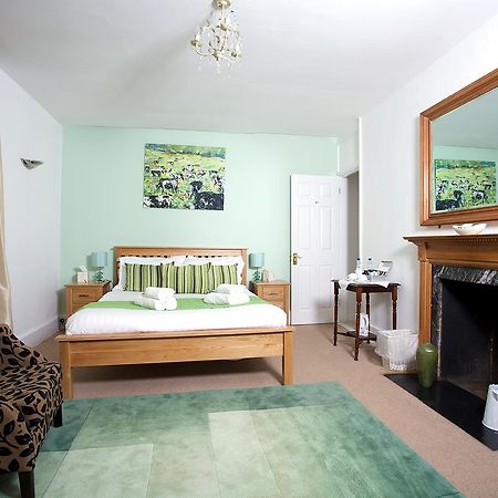 Ashburton Court 79 Bed and Breakfast Buitenkant foto